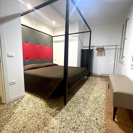 Royal Rialto Apartment - Grand Canal View Veneza Exterior foto